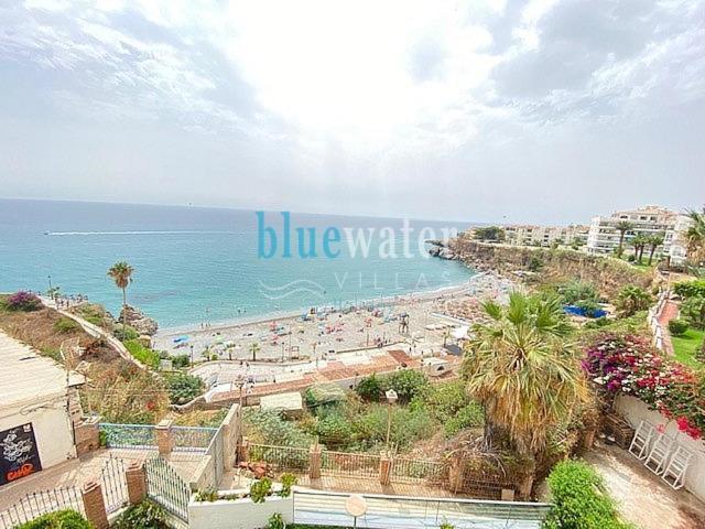 El Salon, Nerja Bluewater Villas Экстерьер фото