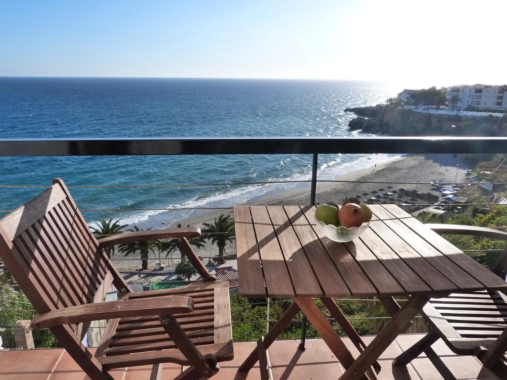 El Salon, Nerja Bluewater Villas Экстерьер фото
